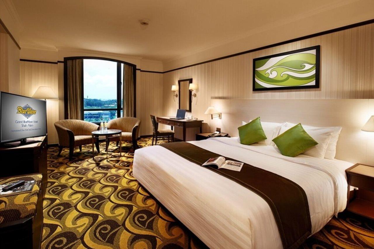 Mardhiyyah Hotel And Suites Shah Alam Exterior foto Deluxe Room